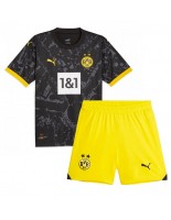 Borussia Dortmund Vieraspaita Lasten 2023-24 Lyhythihainen (+ shortsit)